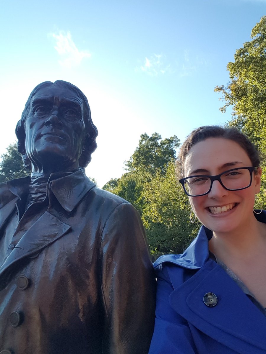 declarationres's tweet photo. Had to get a #TJselfie during last week's visit to @TJMonticello! #TBT https://t.co/ThzIgt3AOu