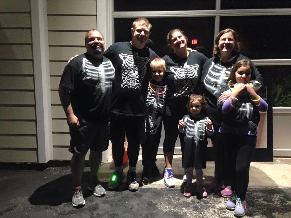 Check out this shot from the <a href="/FFAnnapolis/">FF Greater Annapolis</a> Halloween run from last year! #pubrun