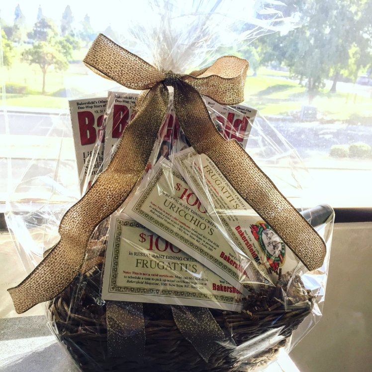 A sneak peek at our Uncorked! basket. Don't miss out on a chance to win this on November 11th!!! 🍷🍇 

#juniorleague #uncorked! #jlb