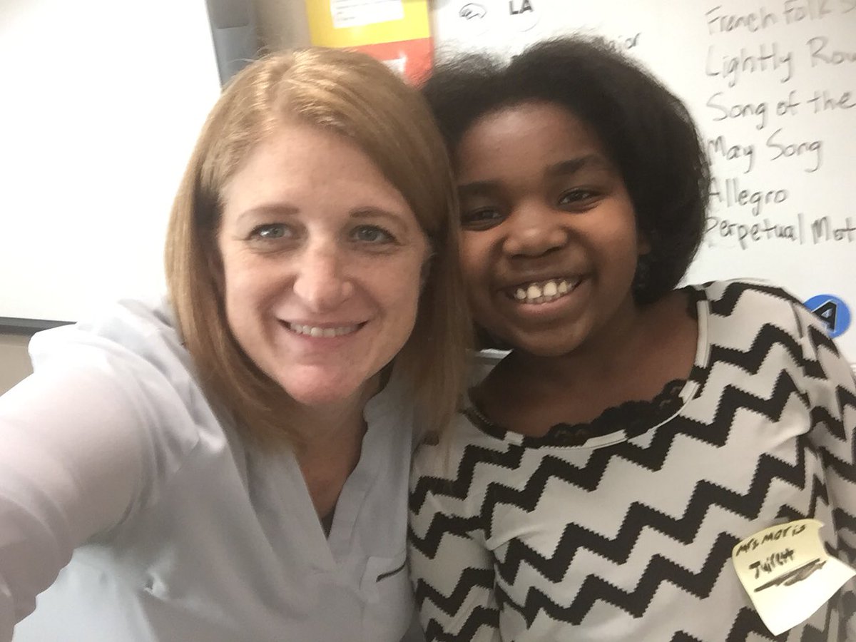 DLESOrchestra's tweet photo. Dress like your favorite teacher day @diggslatham #wsfcscv https://t.co/vQdeILQwaQ