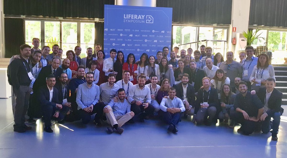 edupgv's tweet photo. @zenorocha @Liferay @wedeploy Thanks to you and to everyone who made it possible: attendees, partners, sponsors, @TeatroGoya and the @Liferay_es team! #LRESP2017 https://t.co/SILjV6gc3k