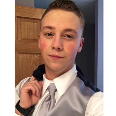 Crobb586's tweet photo. #NewProfilePic https://t.co/Ud3uL2jXsX