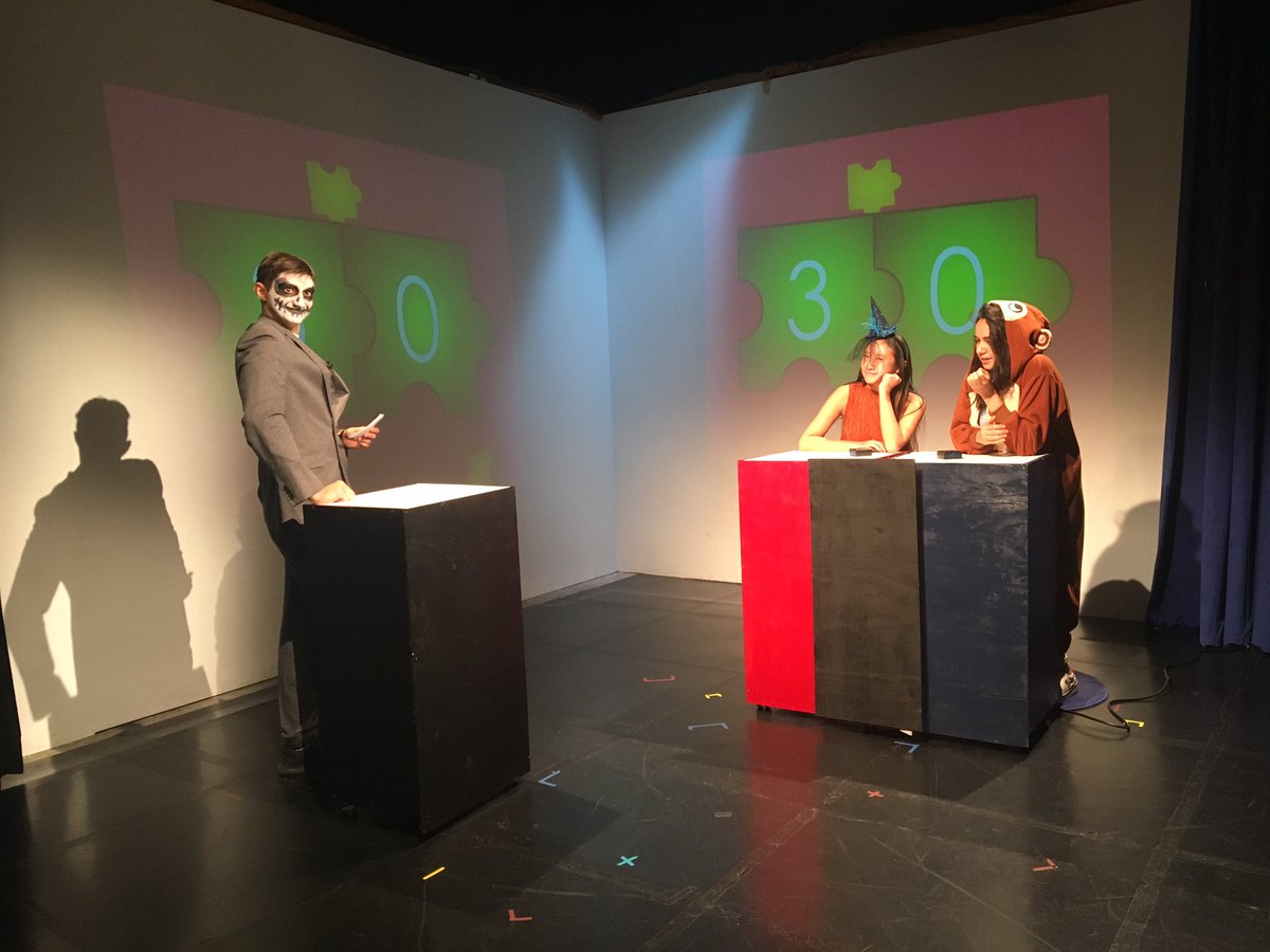 USCMindGames's tweet photo. And we're on to our next category: Clue I.Q. https://t.co/skR0QTRVqT