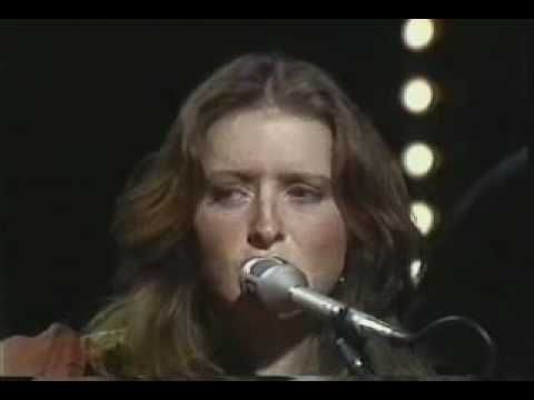 --->

Bonnie Raitt / Angel from Montgomery

buff.ly/2yK4x2X

#music #video #bestlyrics #storytellers #literature #lyrics