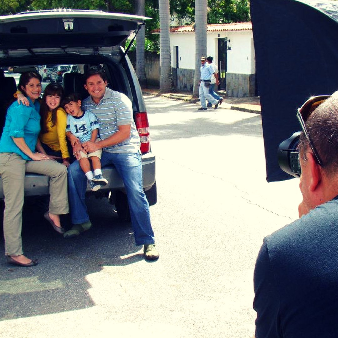 deepgroup_intl's tweet photo. #TBT Making Of Promoción fin de año BBVA Provincial año 2011 #DeepInternational #DeepMojo #Recuerdos #Memories #AdvertisingAgency https://t.co/T6h5hjp82e