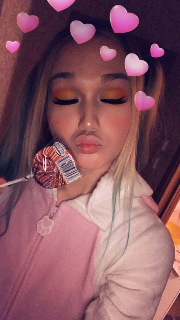 Blondelashes19 on Twitter: 