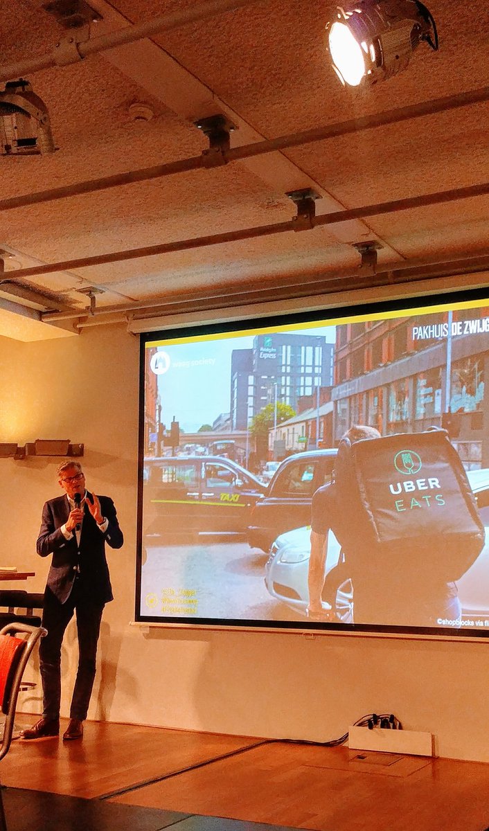 renslieman's tweet photo. .@De_Zwijger vanavond voor het programma: 'de #platformstad'. Wat voor impact hebben platformen zoals Uber en Airbnb op steden? https://t.co/VH30x69gRq