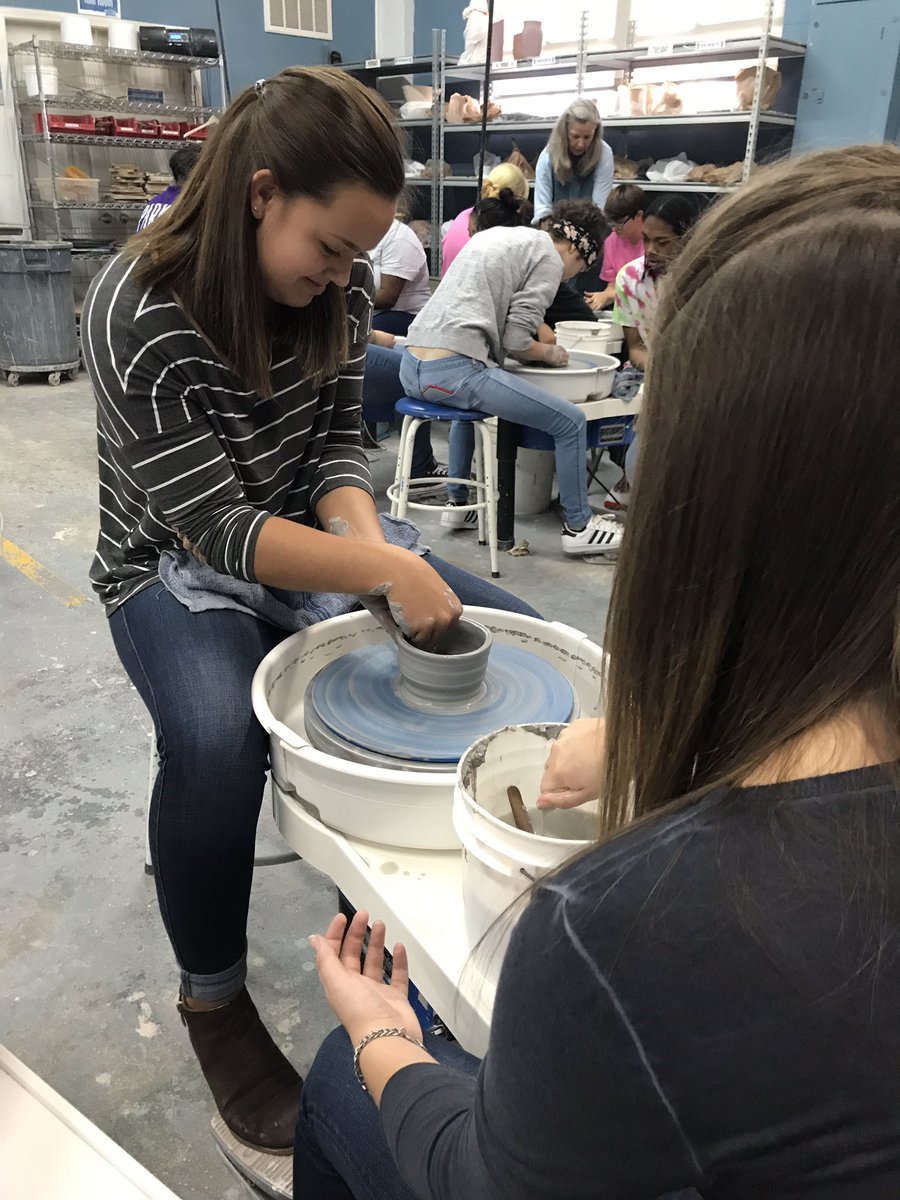 witherowart's tweet image. Art 3 &amp;amp; @chsapstudioarts Ss had a great trip to the @clayladycampus for a throwing class. @CHSLionNation @cjmarczak