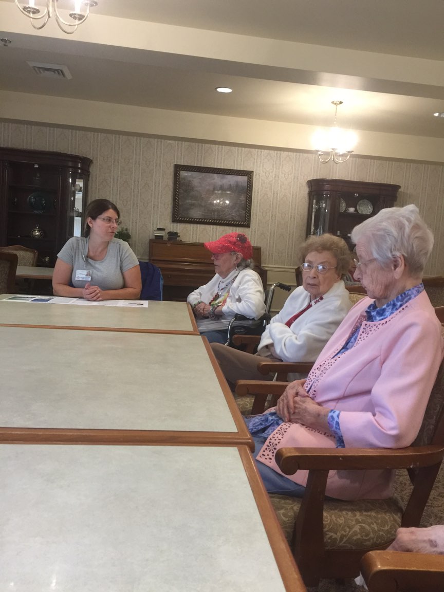 fountainviewLEC's tweet photo. Barb from Gateway Medical gave our October Health and Wellness talk. Great discussion about the cold/flu season!!! #Frontierculture https://t.co/V5pAKCUFaB