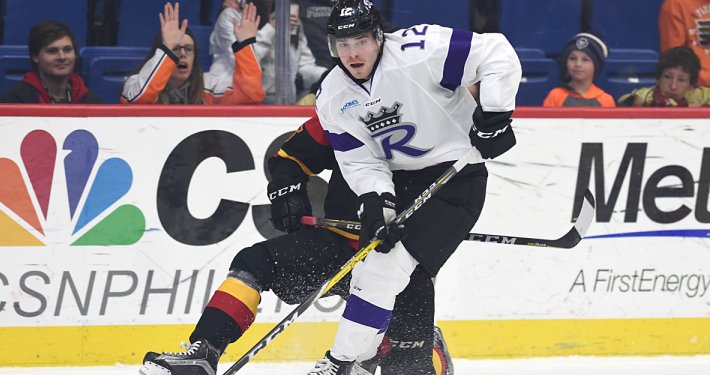 ReadingRoyals's tweet photo. ↕️ F Steven Swavely loaned to Reading from Lehigh Valley
🖊  D Sean Robertson signs contract 

📋 https://t.co/ZtvbeQ6apJ https://t.co/dV6macEouX