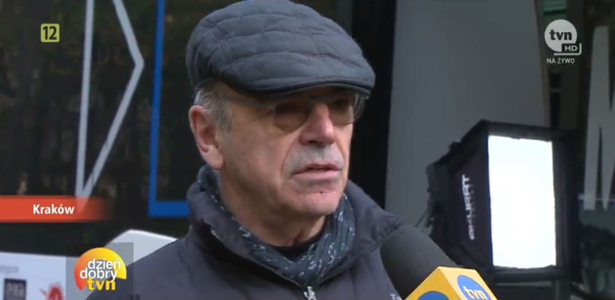 DDTVN's tweet image. @E_Lisowska Sławomirem Idziakiem spotkał się w @HladkiM, by porozmawiać o #SpringOpen. buff.ly/2yNcgxc