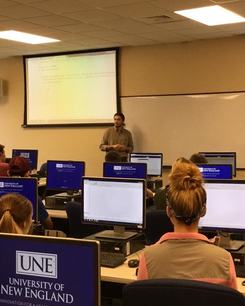 UNE_Mathematics's tweet photo. Colin Longhurst '13 speaking to Professor Bell's Stats for Life Sciences class #unemathematics #uneadmissions #une… https://t.co/T4Gy1YIYQv https://t.co/45Z1BeGtmT