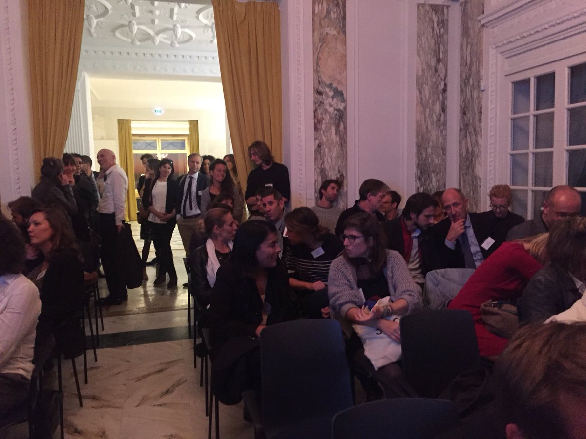 Gometmedia's tweet photo. [Direct] @Wil_Roy est dans la place du #programmeIMPACT au milieu de nombreux partenaires dont @AriiPaca @Mouves_ES @CaissedesDepots https://t.co/4d6OCEt1o3