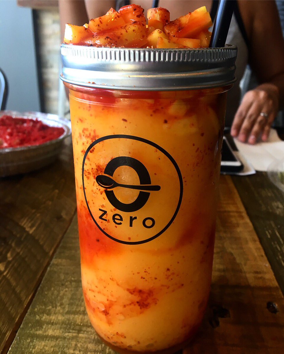 ClopezfonsecaC's tweet photo. Mangoneada. Mango smoothie Mexican style. This place is a must try. #mangoneada #mexicanstyle https://t.co/UVGG3cl6mP