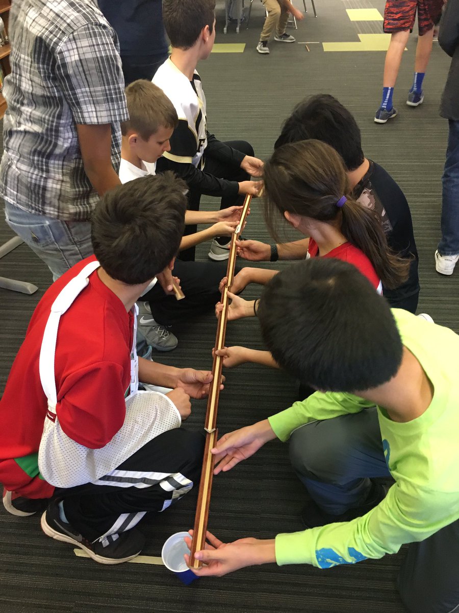 Erin_Minchk's tweet photo. Team building day for 7Blue! Awesome thinkers #pridefps #fpmswi https://t.co/U6HbXSiKHb