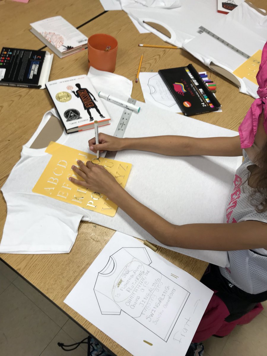 Mrs_Barber8's tweet photo. Starting our Kwame Alexander project ❤️#hamiltonstyle @Hamilton_Elem @Mr_Rossler https://t.co/u0fzLwZfea