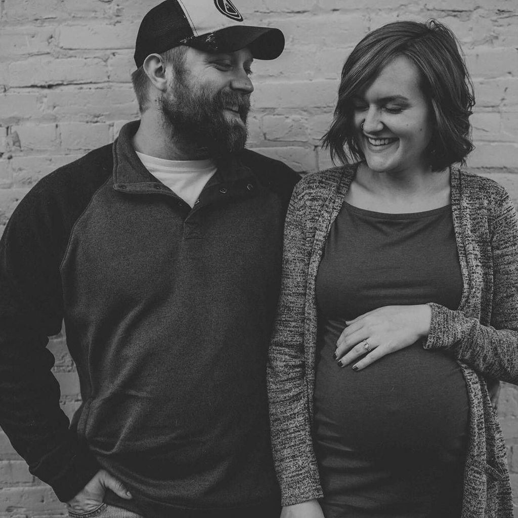 leahvanert's tweet photo. Um, so @chloeannheckman took our maternity pictures and I’m just all 😍 over here. She killed it. As usual. #38week… https://t.co/7qLJG8Jkw9 https://t.co/uqFVvaPZF3