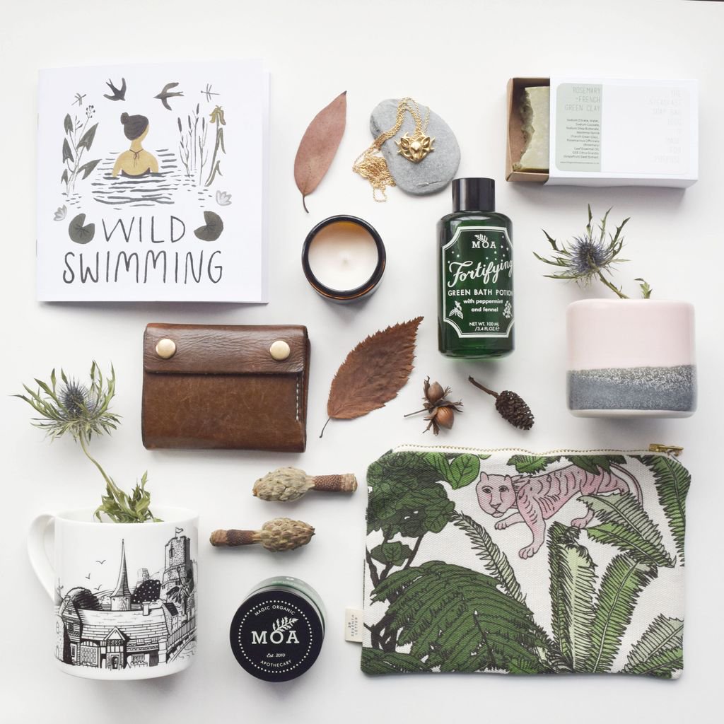 lewesmapstore's tweet photo. Here is a lovely selection of our beautifully designed goods from UK artisans &amp; makers.
https://t.co/GkDgSti44W
#justacard #lewes4xmas https://t.co/NaBNJIP8Ie