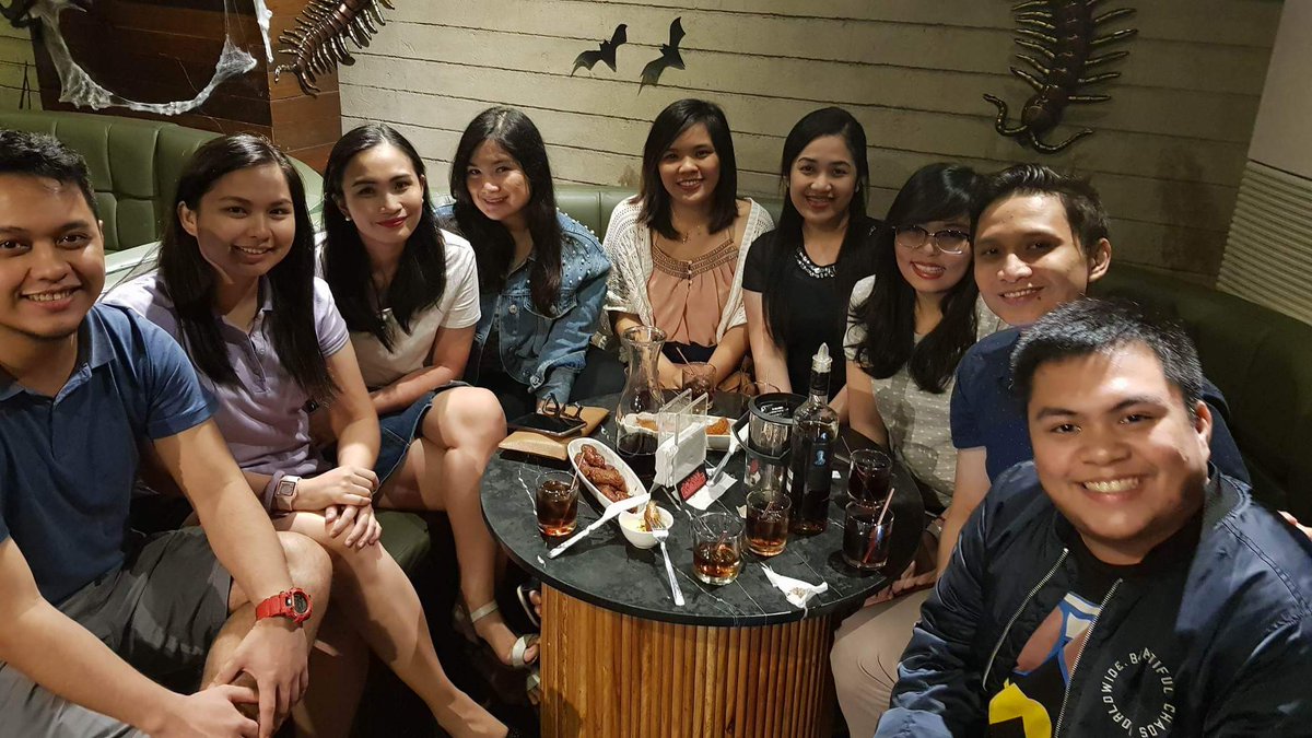 imjababy's tweet photo. What happens after the toxic duties? 🍻😌👌❤ #DoublePrime #NightOut @cameeblanes @momonbarok @therobxlim https://t.co/n83QI73MuT