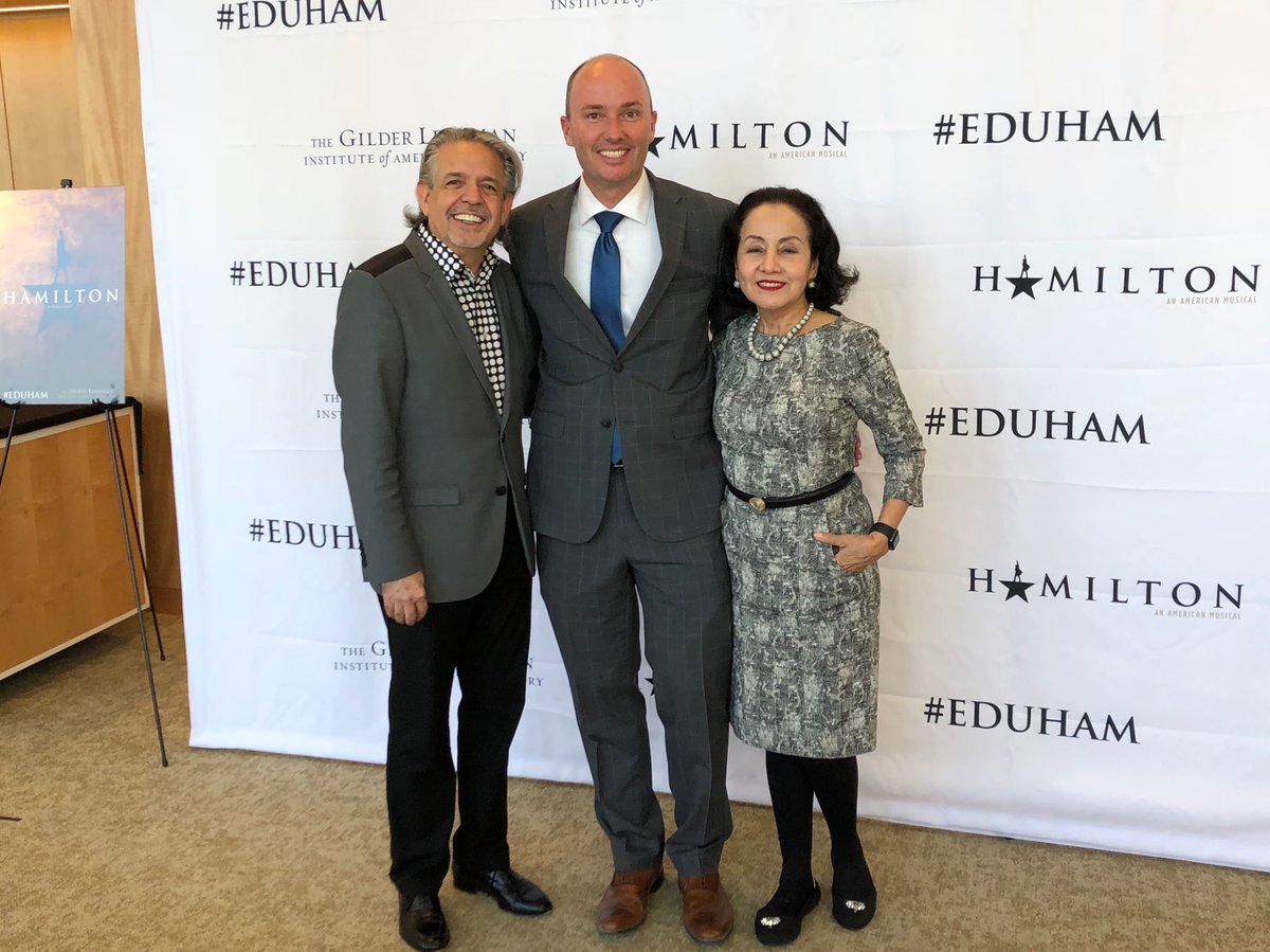 SpencerJCox's tweet image. #EduHam is coming to Utah! Giving our Title 1 students an opportunity to create their own historical-based art AND see Hamilton. I’m giddy.