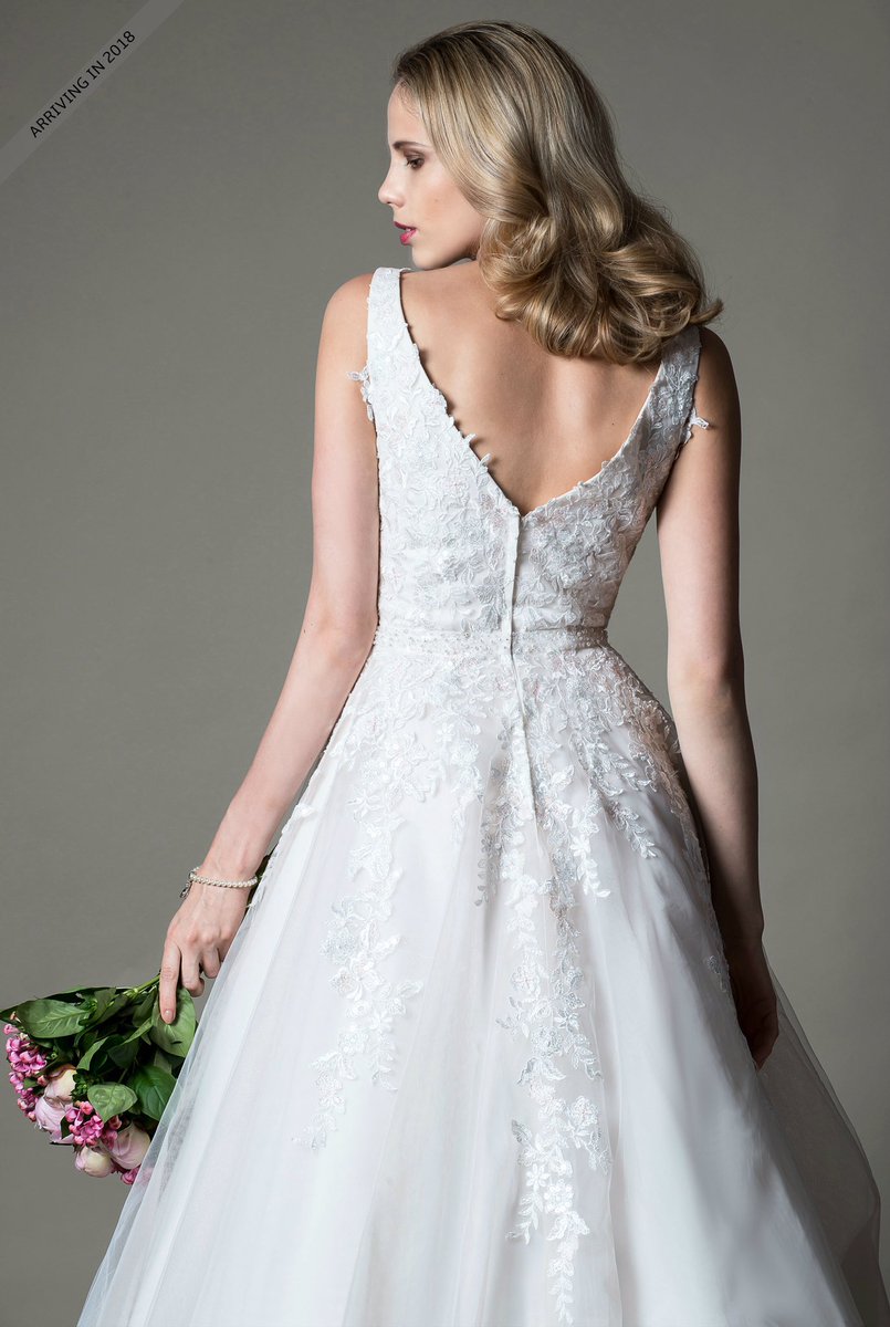 hblossombridal's tweet photo. Hi #bridehour! The Chanelle #weddingdress by @miamiabrides is arriving with us in 2018 - beautiful full ball gown and deep v neckline 💛 xx https://t.co/aEHWKJ52ty
