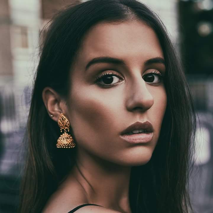 getinherears's tweet photo. #NowPlaying 'Gold Water' by the very cool Adria (@thisisadria )✌ https://t.co/Ni1pSX9AUx