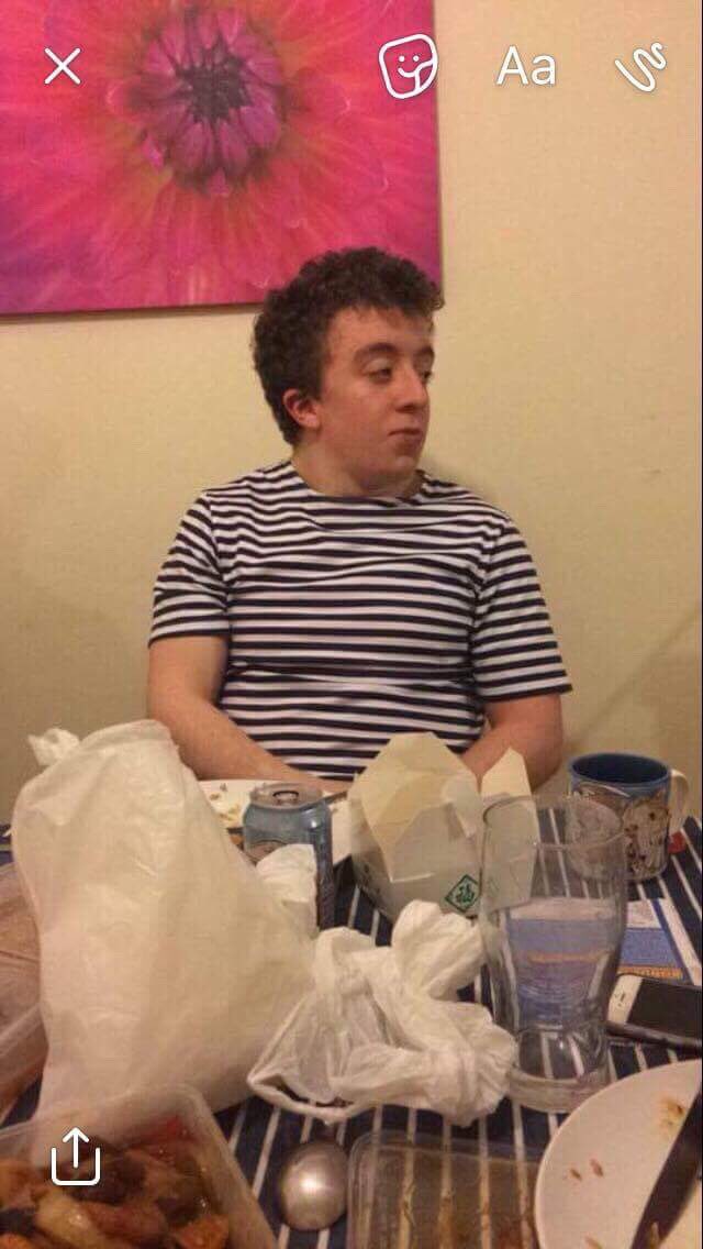 Pj_Oatso's tweet photo. Queue up for this dinner lady pls... #strathcaptains https://t.co/erKes2QEQ4