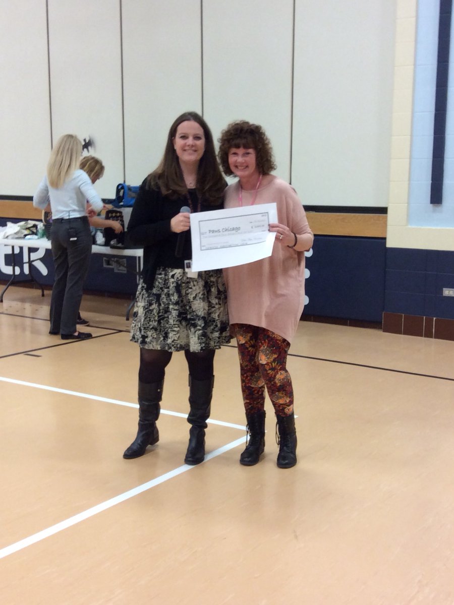 MfischerMary's tweet photo. Thank you @GlacierRidgeD47  for raising $2004.00 for @PAWSChicago  your all amazing https://t.co/EBmneiNsba