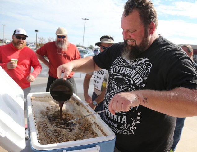 Do you love #craftbeer  <a href="/FOAMClub/">FOAM Club</a> will teach you how to #homebrew on Nov 4th during National Learn to Homebrew Day  ow.ly/zNWy30g9HOB