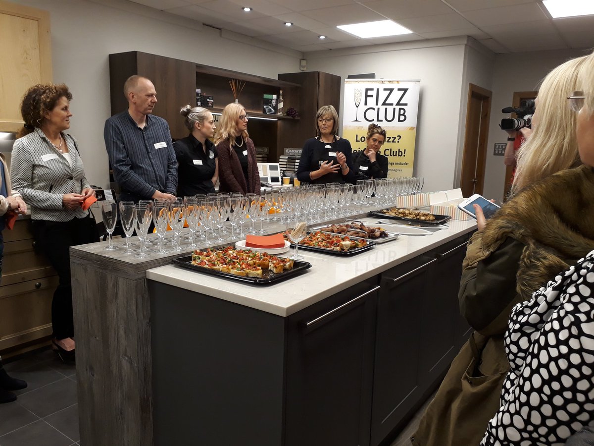 CCL_Digital's tweet photo. We had an excellent time at @MoxieMingle tonight! What a great event, thanks for having us @kellerkitchen 😀 https://t.co/gaxe70eMef
