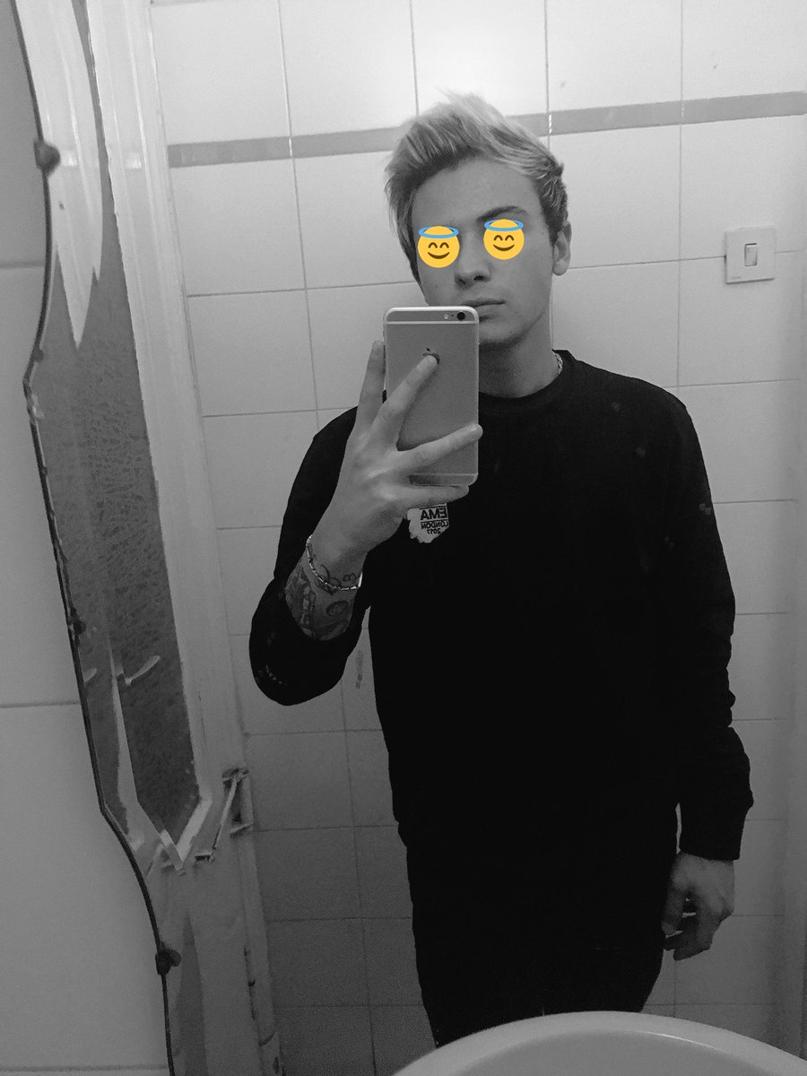 fedefederossi's tweet photo. https://t.co/xkO6ishsKC