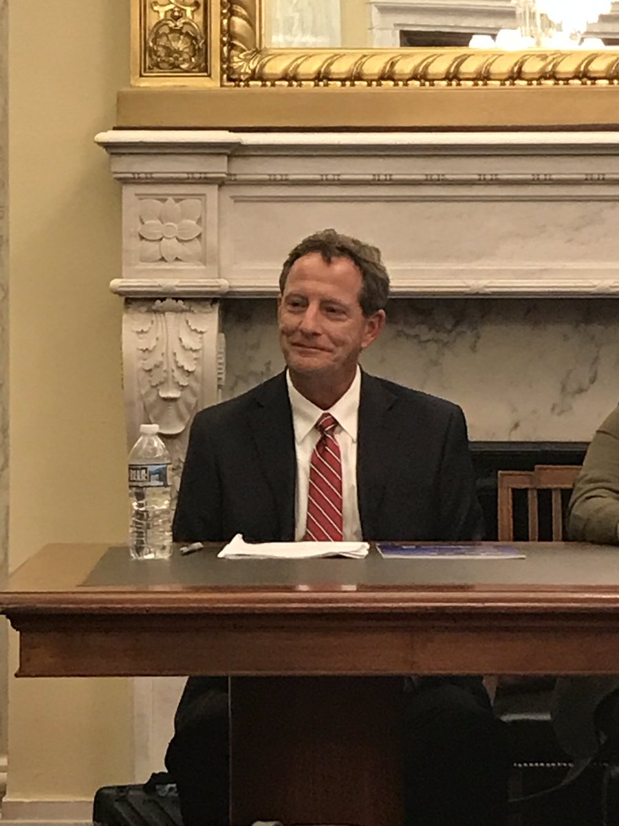 JenGSnow's tweet photo. .@WinrockIntl @farmertofarmer volunteer Ples Spradley tells Senate Ag Committee staff: "My volunteer experience in Senegal has changed the way I do trainings in the US" https://t.co/0ahmONoB33