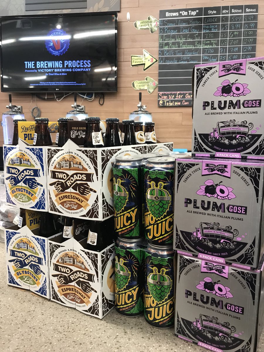 2roadschris's tweet photo. Sampling an Awesome @2RoadsBrewing Line Up this afternoon @TotalWine on Naaman’s Rd in DE! https://t.co/LFJf40K3Fc