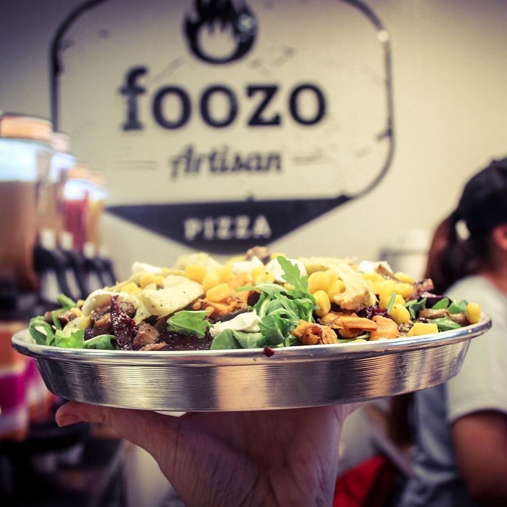 eatfoozo's tweet photo. Foozo salad... can't live without it! https://t.co/qKe96e4PSd https://t.co/iPWMsJWUnb