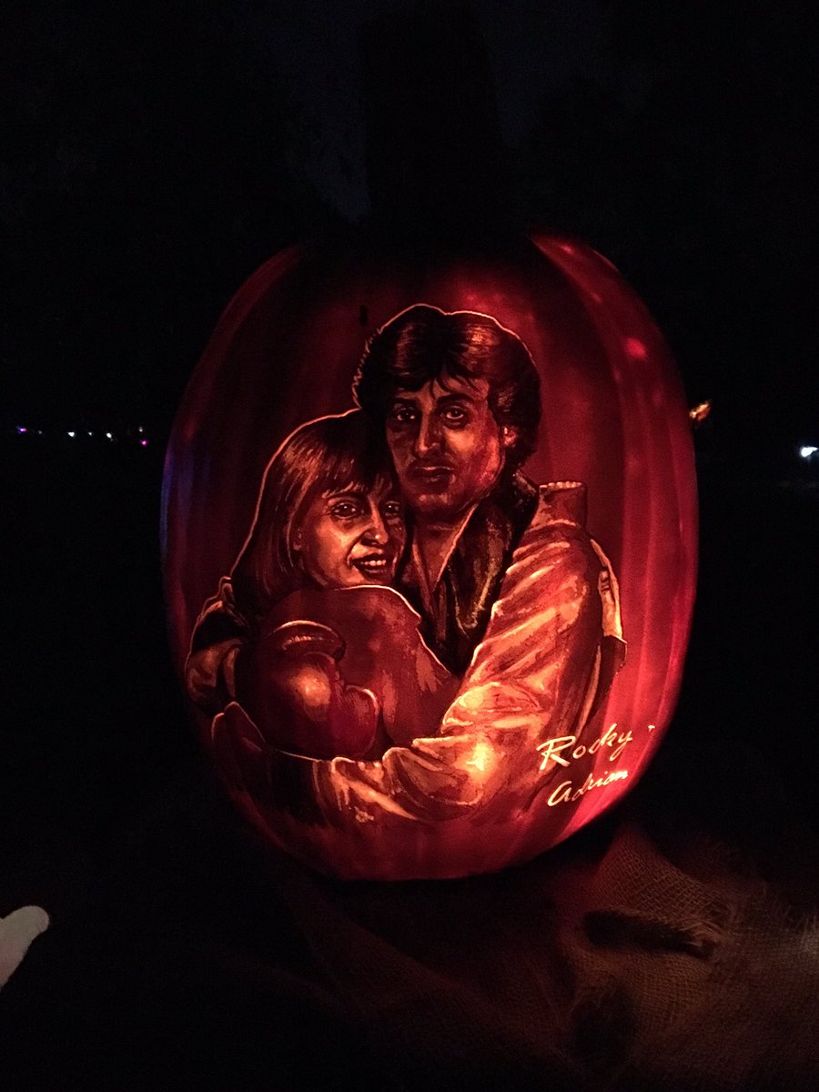 Shannycalls's tweet photo. #Rocky #Adrian #pumpkincarving #philly #fairmount #glowphilly @TheSlyStallone @carliree https://t.co/BVUboN6O2s