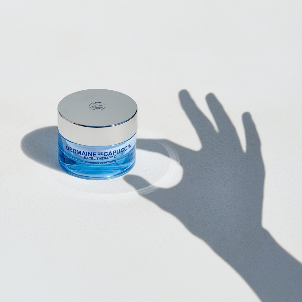 Germaine_Esp's tweet photo. Todas la quieren (incluso tu sombra) 👻
#ContinuousDefense protege tu piel contra la polución 🏭💙 #EmpowerYourSkin
https://t.co/sexfv5r9kd https://t.co/AsgLfC0BkL