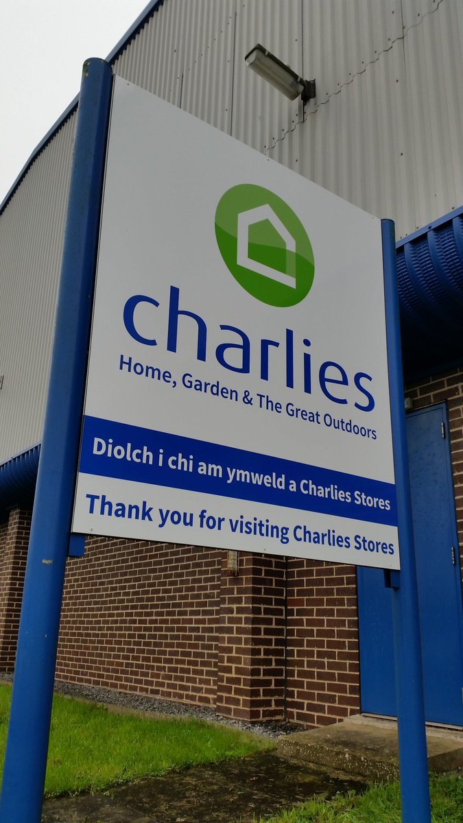 SxSwansea's tweet image. Updated these #flexface #postmounted &amp;amp; #traysigns with @CharliesStores #newbrand at #carmarthen today