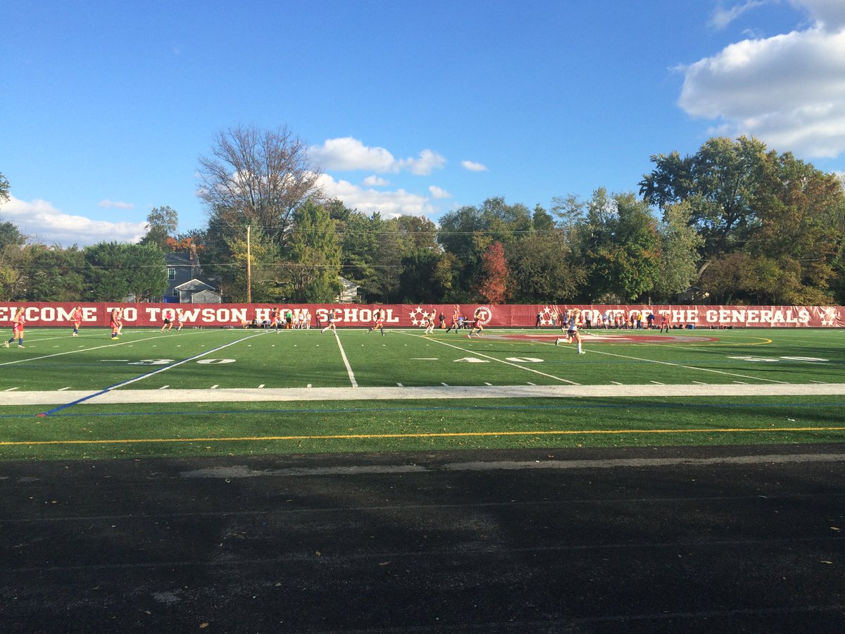 Let's Go Ladies! In the lead 4-1 <a href="/TowsonHSsports/">Towson HS Athletics</a>