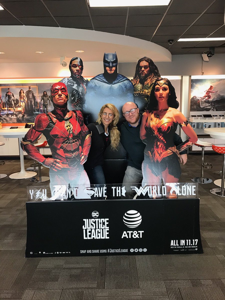 aunge_3's tweet photo. Justice League ready in Potsdam! @BennyT315 @JoePinkans @tim_t_17 #onenynj #teampinkans https://t.co/sktvgGVmXk
