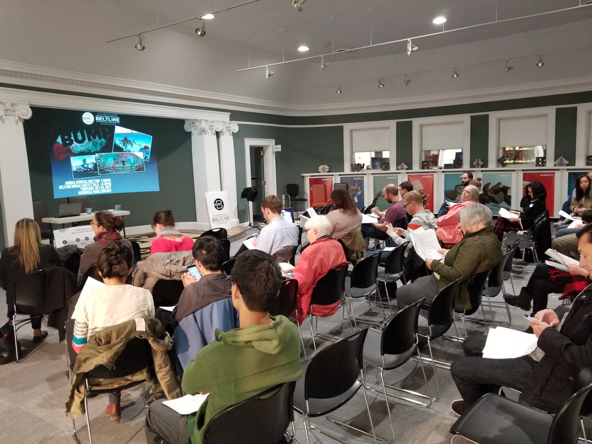 JeromyYYC's tweet photo. Great turnout for @yycbeltline #yyccca AGM! #yyccc @KathleenGanley https://t.co/ev5dUSIREK