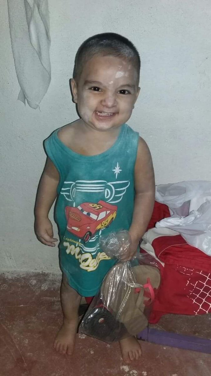 emanuel_macedo2's tweet image. Amigos vejam o que o meu filho Victor Emanuel tava aprontando RS RS @plan3tatricolor @OGrandeSoberano @SaoPauloFC @tricovo @5PFC_M1L_Gr4u