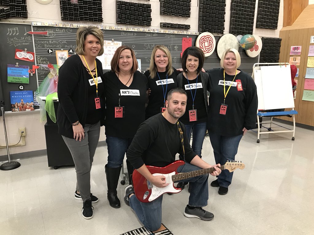 Nik Lambert tweet media