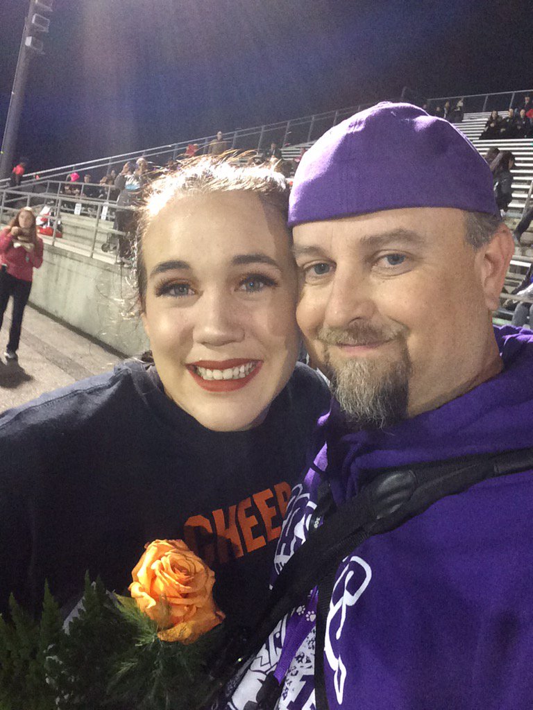 timeboxphoto's tweet photo. KeHS senior night. I cried. This is one AHHHHmazing young women. https://t.co/6tG8x6NK63