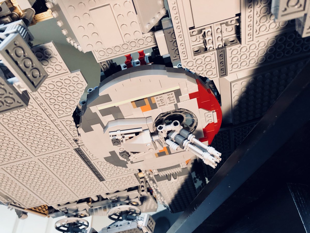 LegoBrickGuy's tweet photo. #BuildingtheFalcon: Session # 9 | Session time: 60 minutes | Step reached: 824 out of 1,379 | Total time to date: 11.5 hrs. #LEGO #StarWars https://t.co/56p7RtYKDb