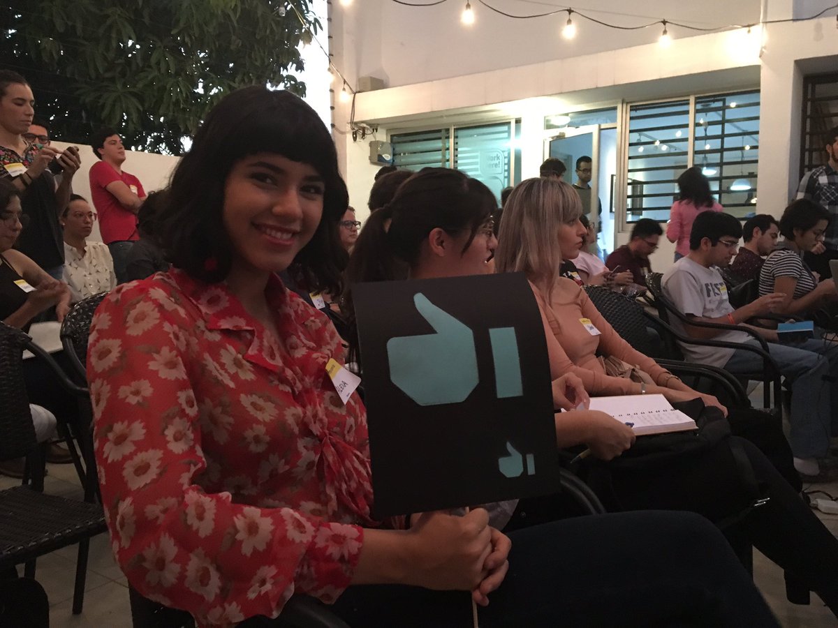 BPRCuliacan's tweet photo. #BehanceCLN #BehanceReviews #behance https://t.co/XZcxQNQqHg