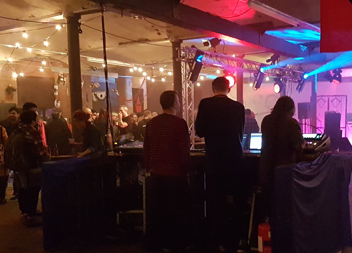 DesignforMSK's tweet photo. It's finally time! #DesignforMSK open at the launch of #AGrandExposition for @McrSciFest We're here until Sunday - so come see us! #MSF17 https://t.co/47pvzIUA27