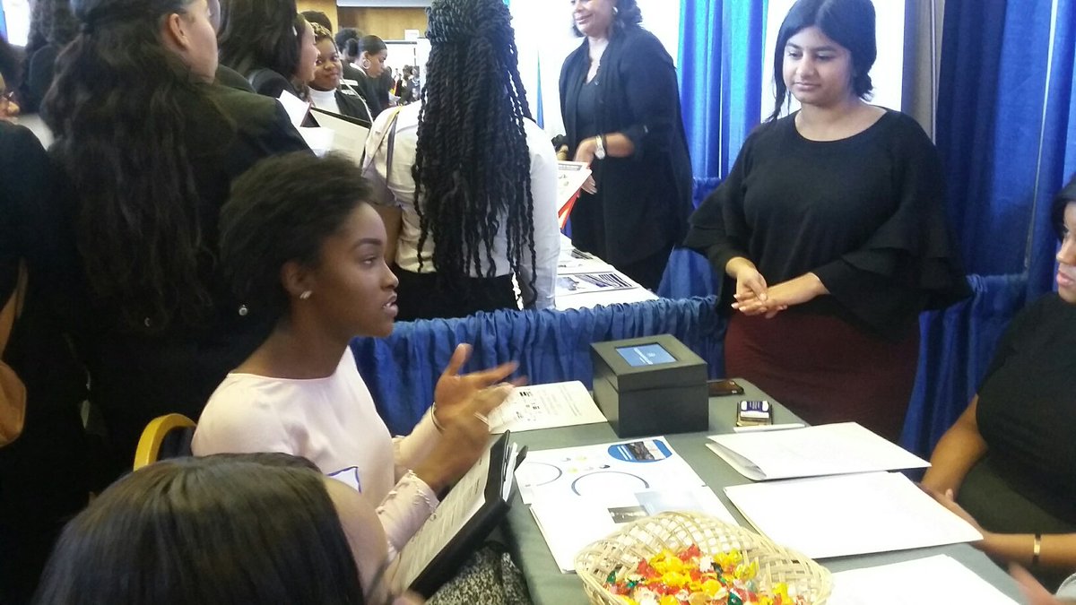 MSUStrategyShop's tweet image. Morgan SCOM students working the room today at annual Howard University Communication Job Fair attended by hundreds from Eastern US.