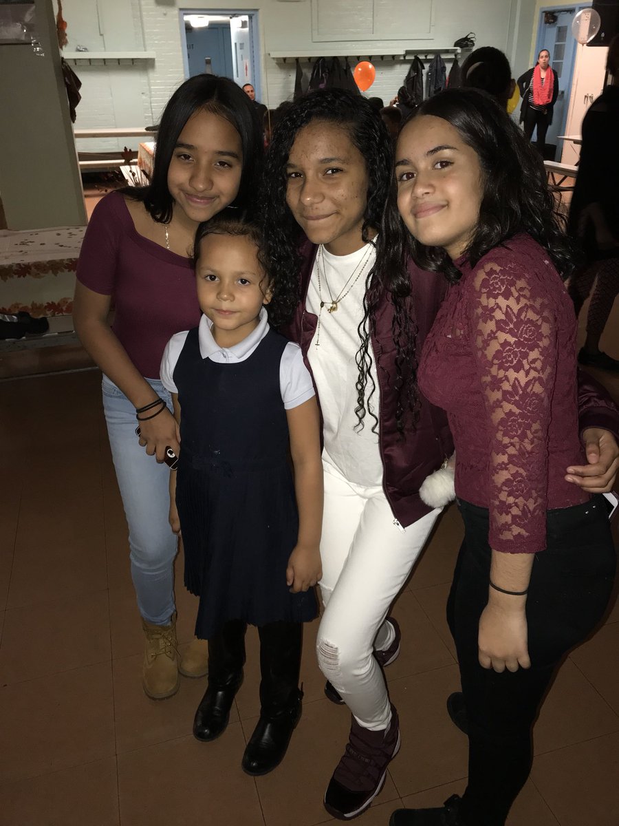 FDAVMS_D12's tweet photo. #FallforFun at FDAV They earned their ticket and we are so excited to celebrate with them! @CSD12Bronx https://t.co/rwaCvVAGGR