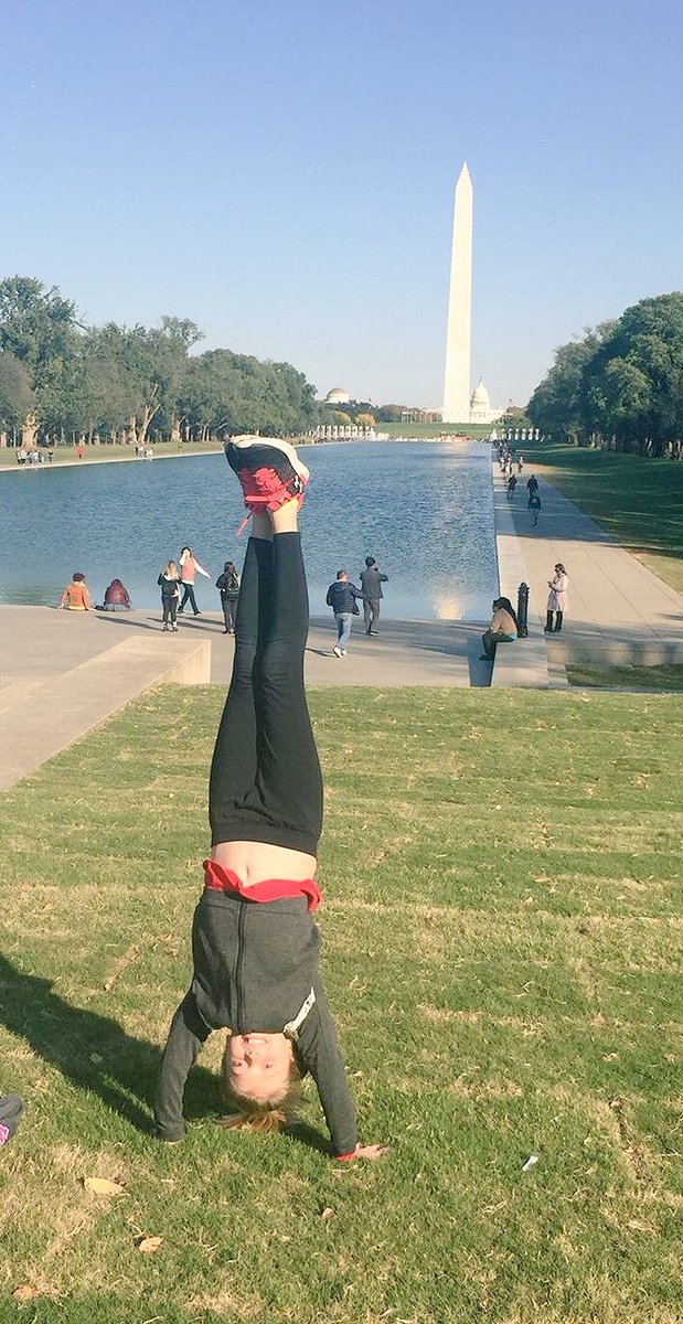 barberma's tweet photo. Hey, @washingtondc and @realDonaldTrump: my sweet girl is giving this monument a run for its money. #workthecore https://t.co/Dakw0OEgG4