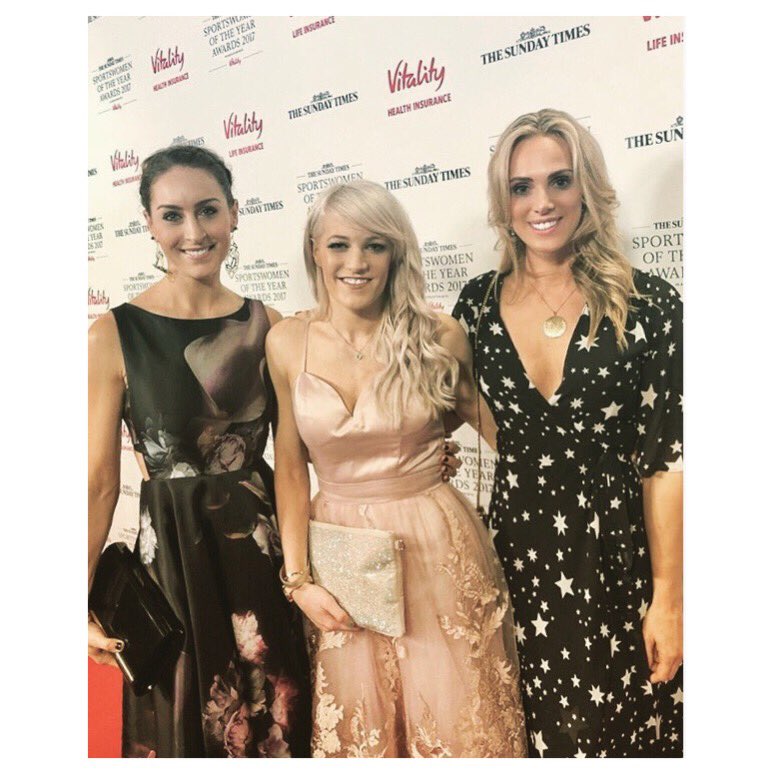 AmyWilliamsMBE's tweet photo. Very proud of the amazingly talented @Elise_Christie winning the @thesundaytimes Sports Woman of the Year Award #SWOTY17 @SarahJoLindsay https://t.co/3fIKfjICmp